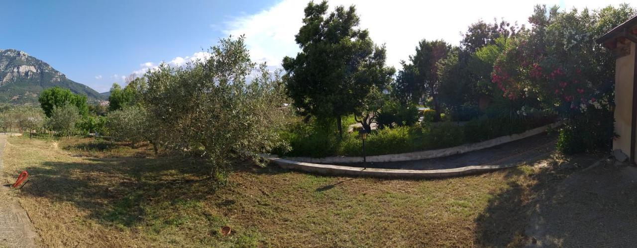 Agriturismo Funtan'Arva Loculi Екстер'єр фото